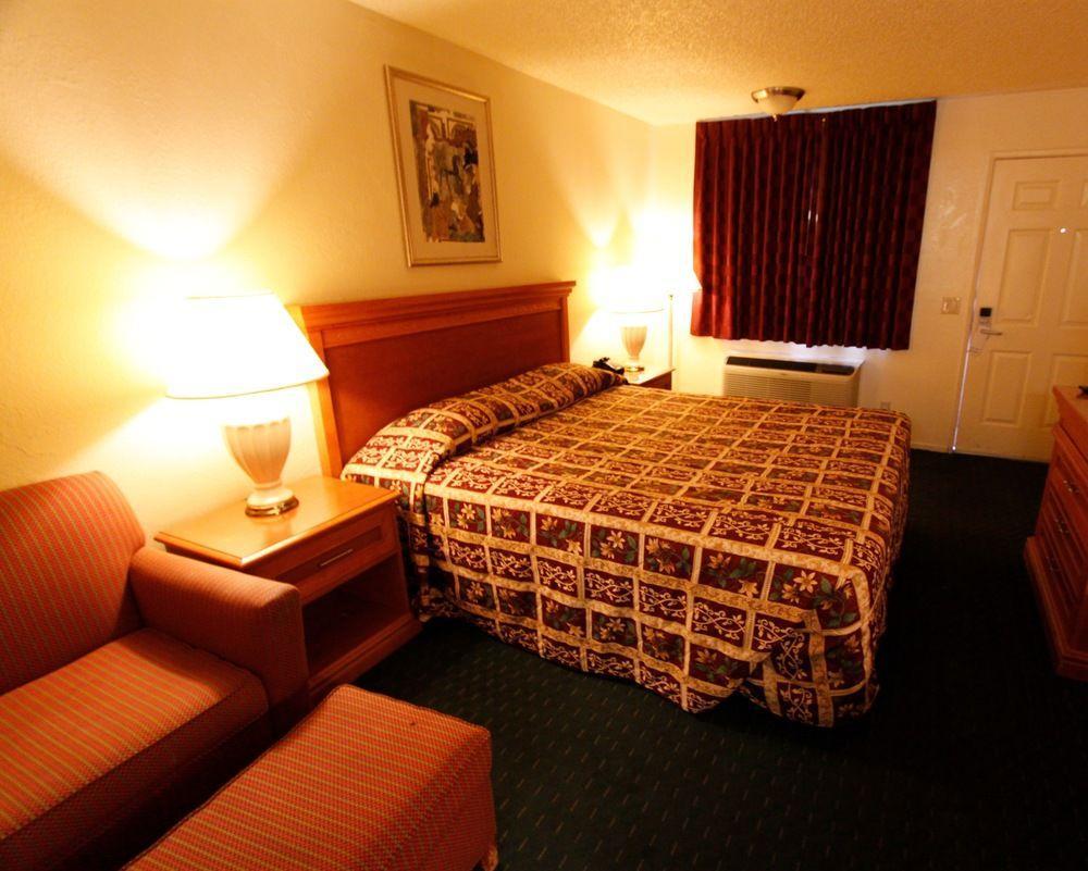 Welcome Inn Corona Kültér fotó